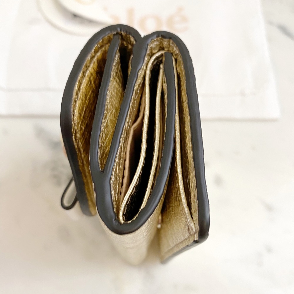 NWT Chloe Mini Metallic Trifold Wallet - Picture 11 of 16